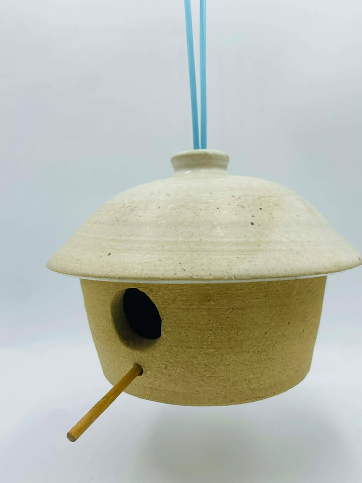 1973 Handmade Studio Pottery Birdhouse Signed "Battia" Canada
