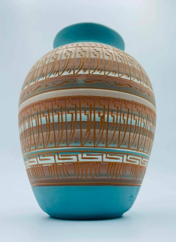 608051784_1397769965234978_4135536728425075234_n Native American Navajo pottery Vase Signed "Ron J"