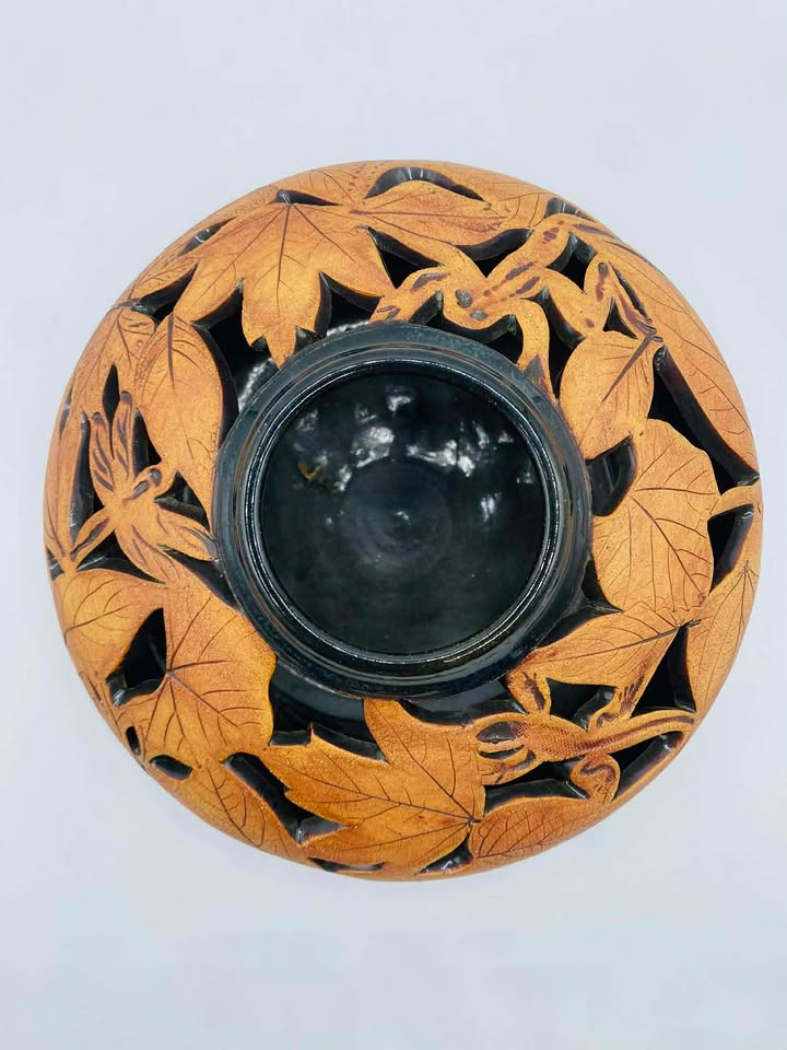 Vintage Meyer Malabar Pottery Leaf Imprint Vase