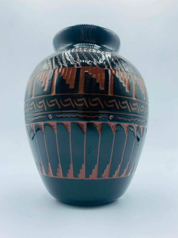 608349761_1181711400611418_871714009893821624_n 2001 Signed Billy Dennison Navajo Etched Pottery Vase