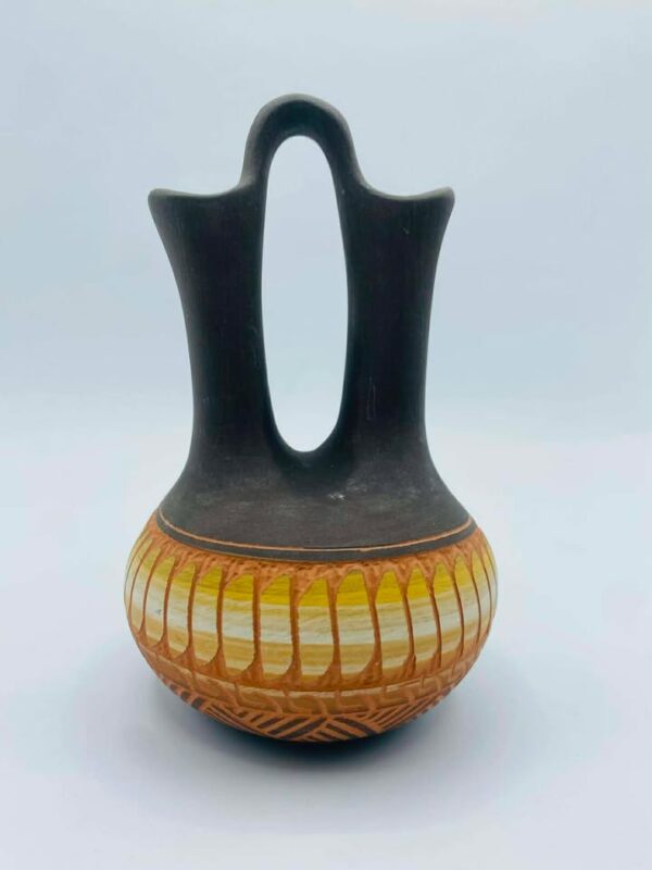 608383483_759129077219978_3443082565674011757_n 2000 Signed C. Billy (Diné) Navajo Hand‑Carved Wedding Vase