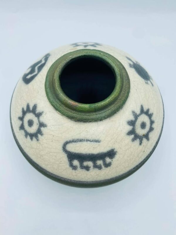 608760670_836246212791387_9203934240762988710_n Signed "Jeremy Diller" Authentic Ruku Art Pottery Vase