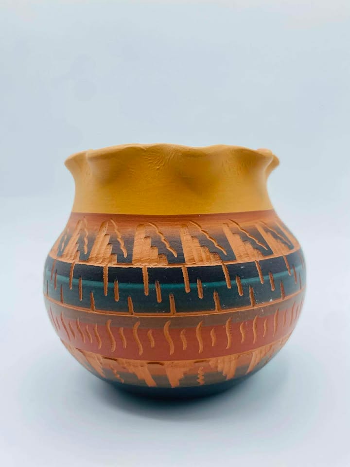 Signed "A Smith" Southwestern Native American Pottery Jar