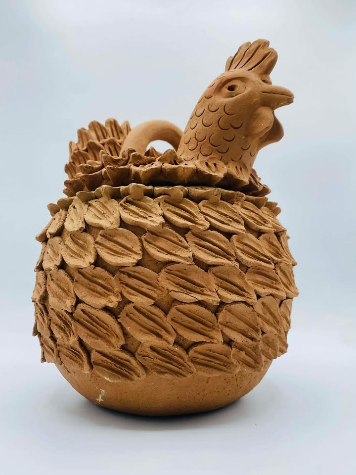 Handcrafted Terracotta Folk Art Style Studio Pottery Chicken Jar