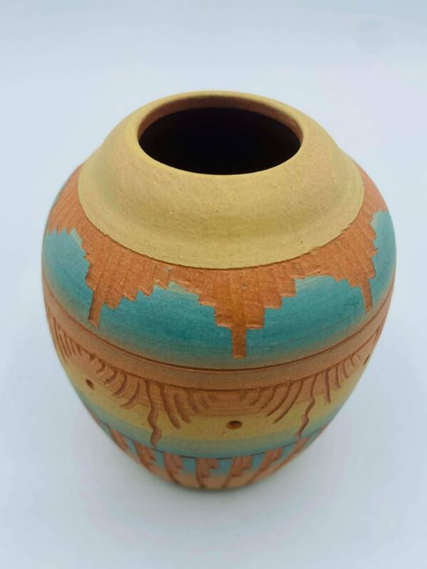 609213040_908414071524985_7435275138398545252_n Native American Navajo Pottery Vase Signed "A.B"