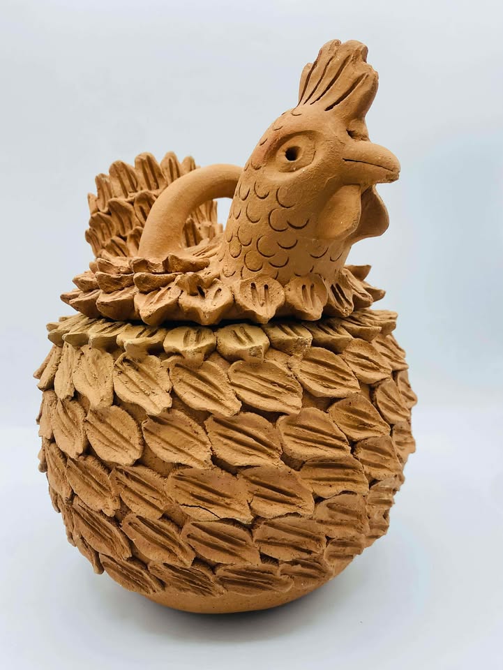 Handcrafted Terracotta Folk Art Style Studio Pottery Chicken Jar