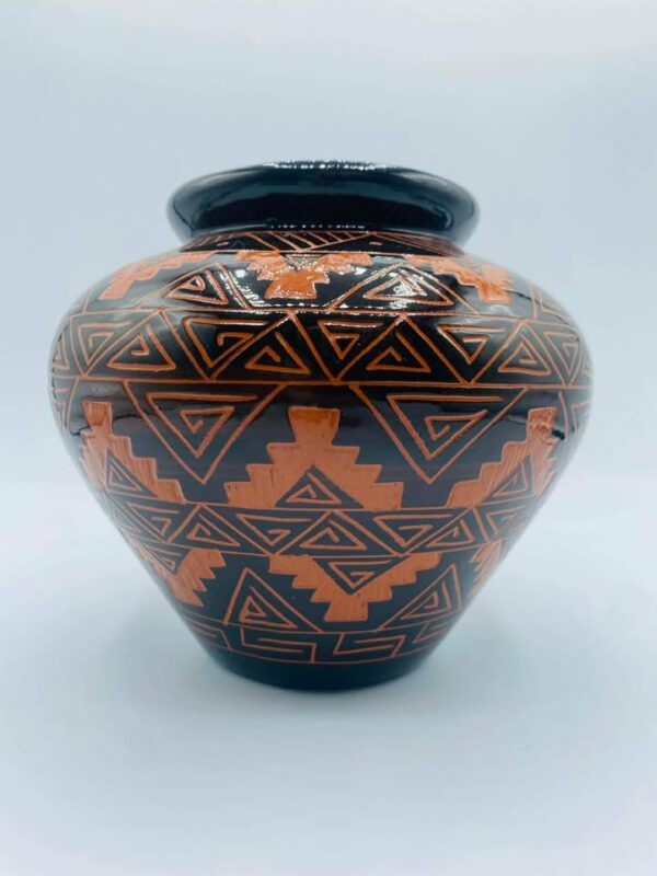 609849755_1365833464712164_2196680485024949083_n 2004 Handcrafted Native American Navajo Etched Pottery Signed
