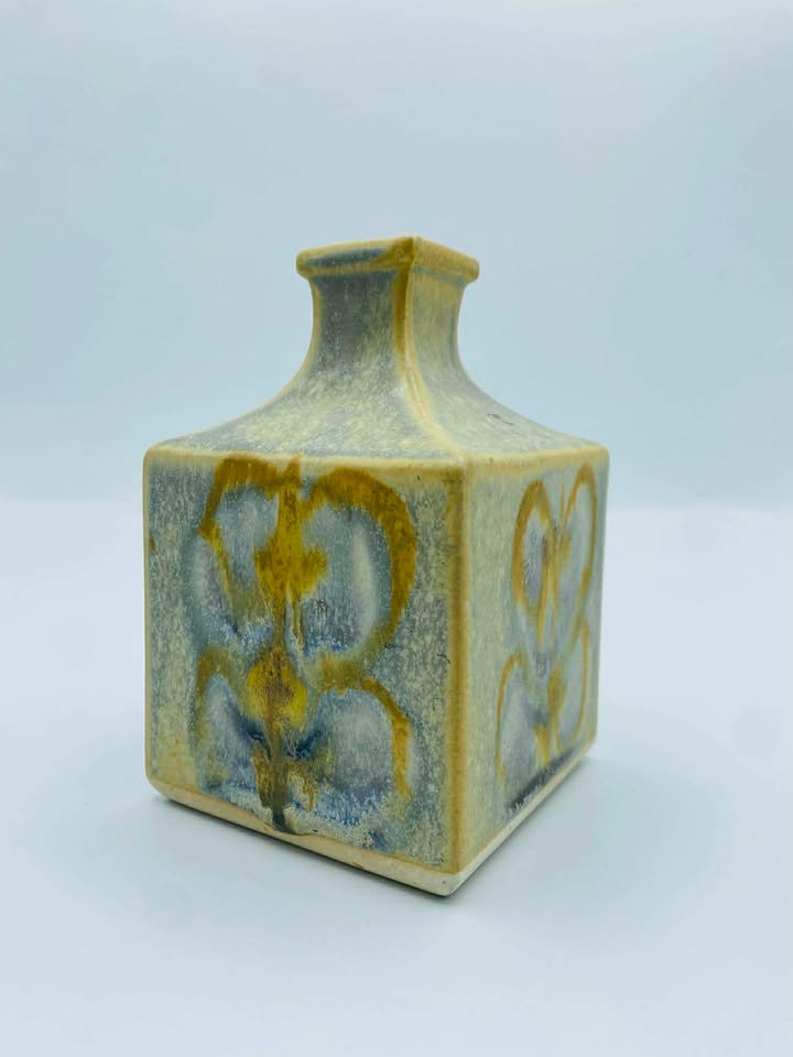 1970s Hillsdale Pottery Canada Studio Vase