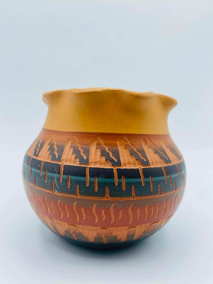 Signed "A Smith" Southwestern Native American Pottery Jar