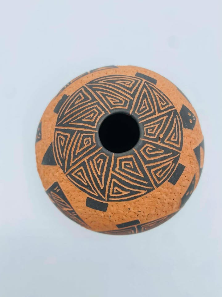 610982965_2353292628434720_1023686106145642000_n Signed "JA" Acoma Pueblo N.M Native American Pottery Vase