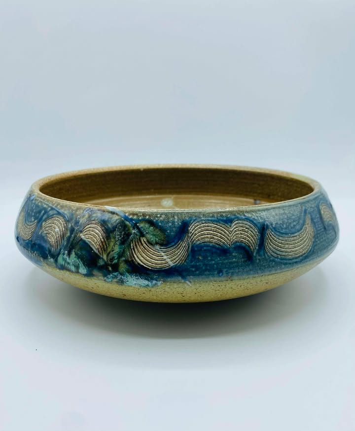 Vintage Handmade Signed "am" "Thunder Bay Ontario" Studio Pottery Bowl/Dish