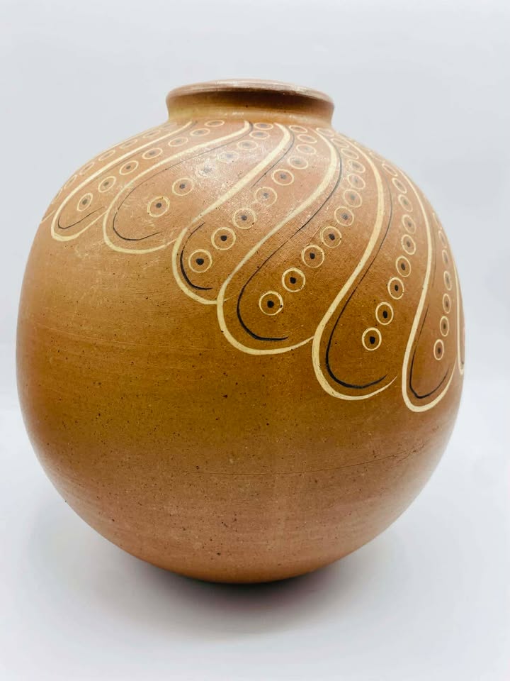 1979 Handmade Terracotta/Clay Signed Studio Pottery Vase/Pot